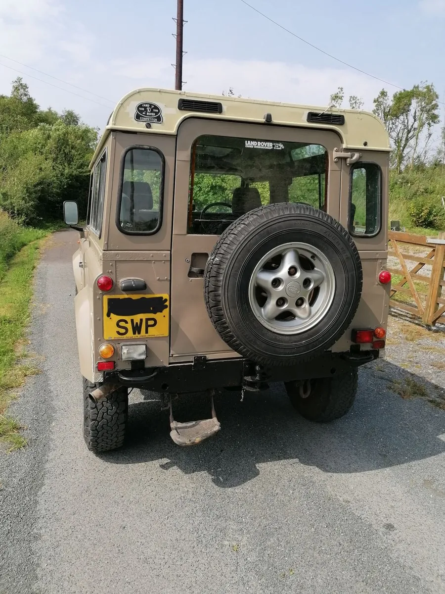 Land Rover - Image 2