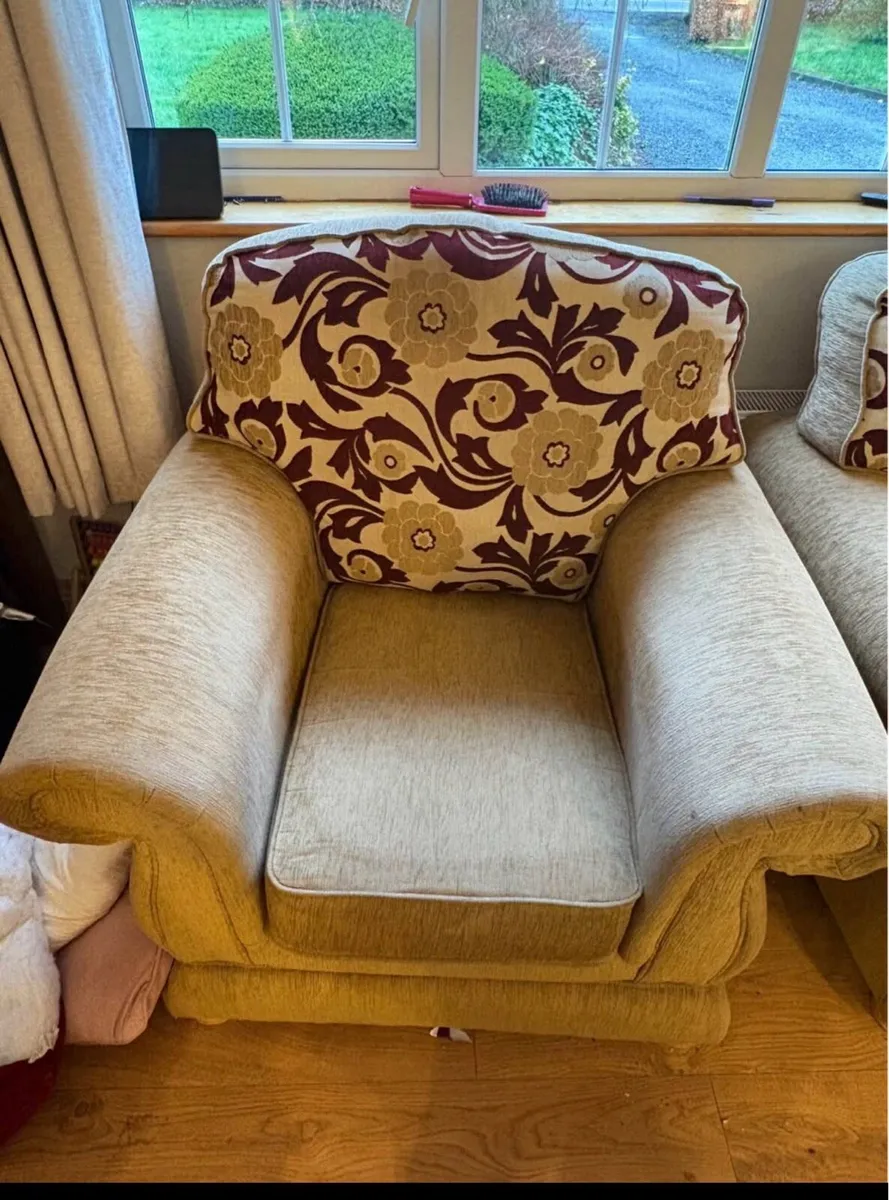 Sofa - Image 3