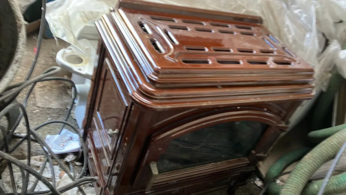 EFEL Oil Stove - Image 1