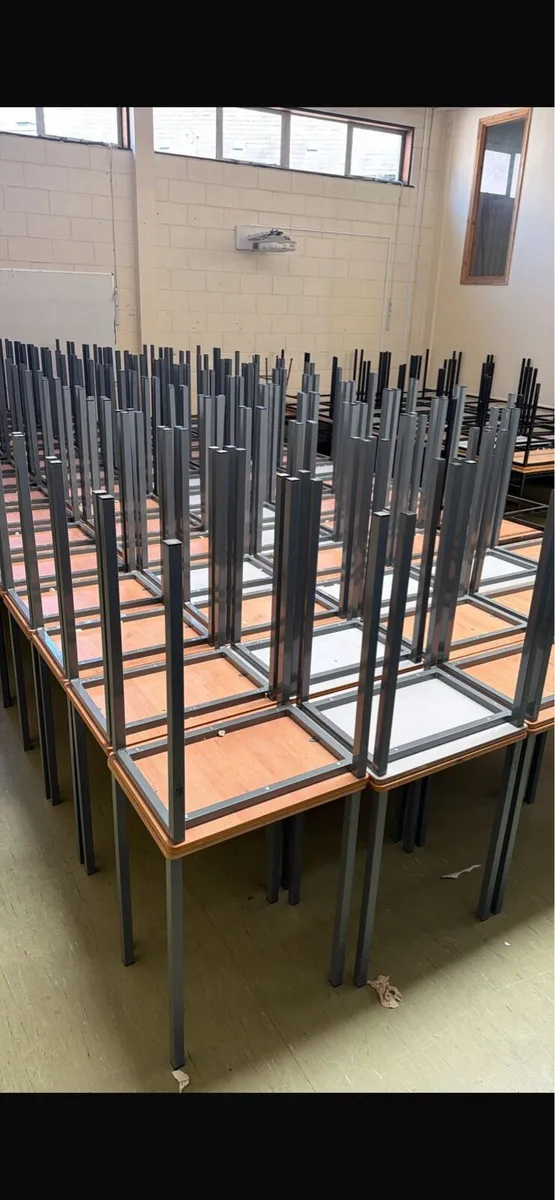 School desks and chairs - Image 2