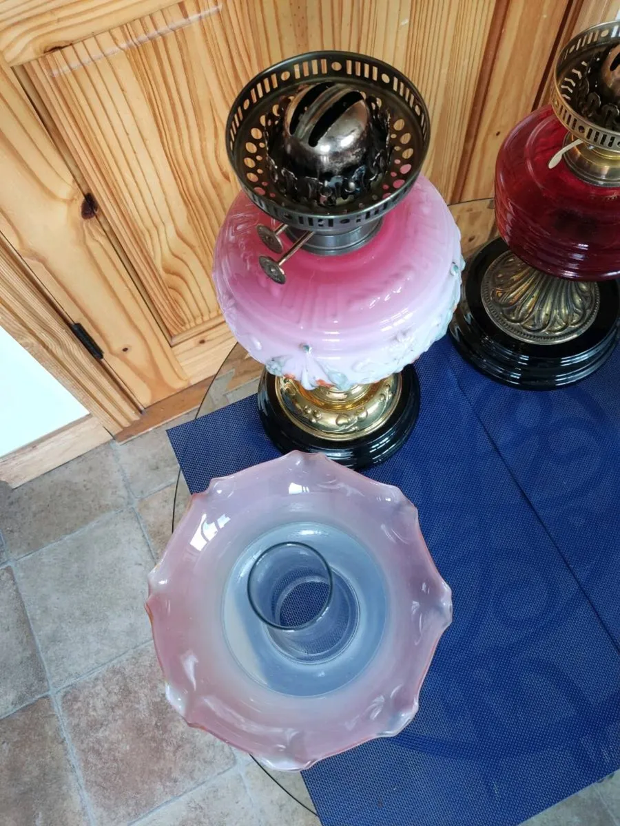 Antique oil lamps each 365 euro - Image 2