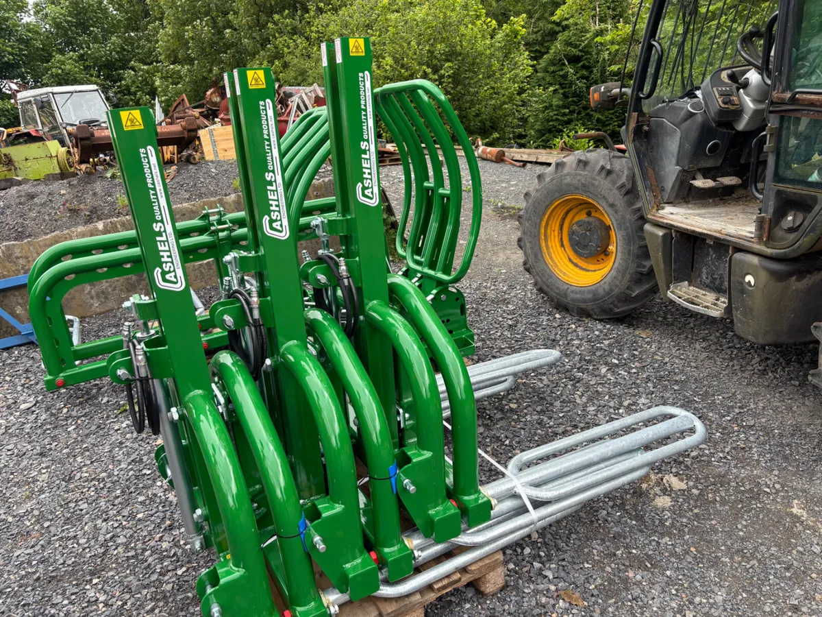 Cashels Bale Handlers in Stock!!! - Image 1