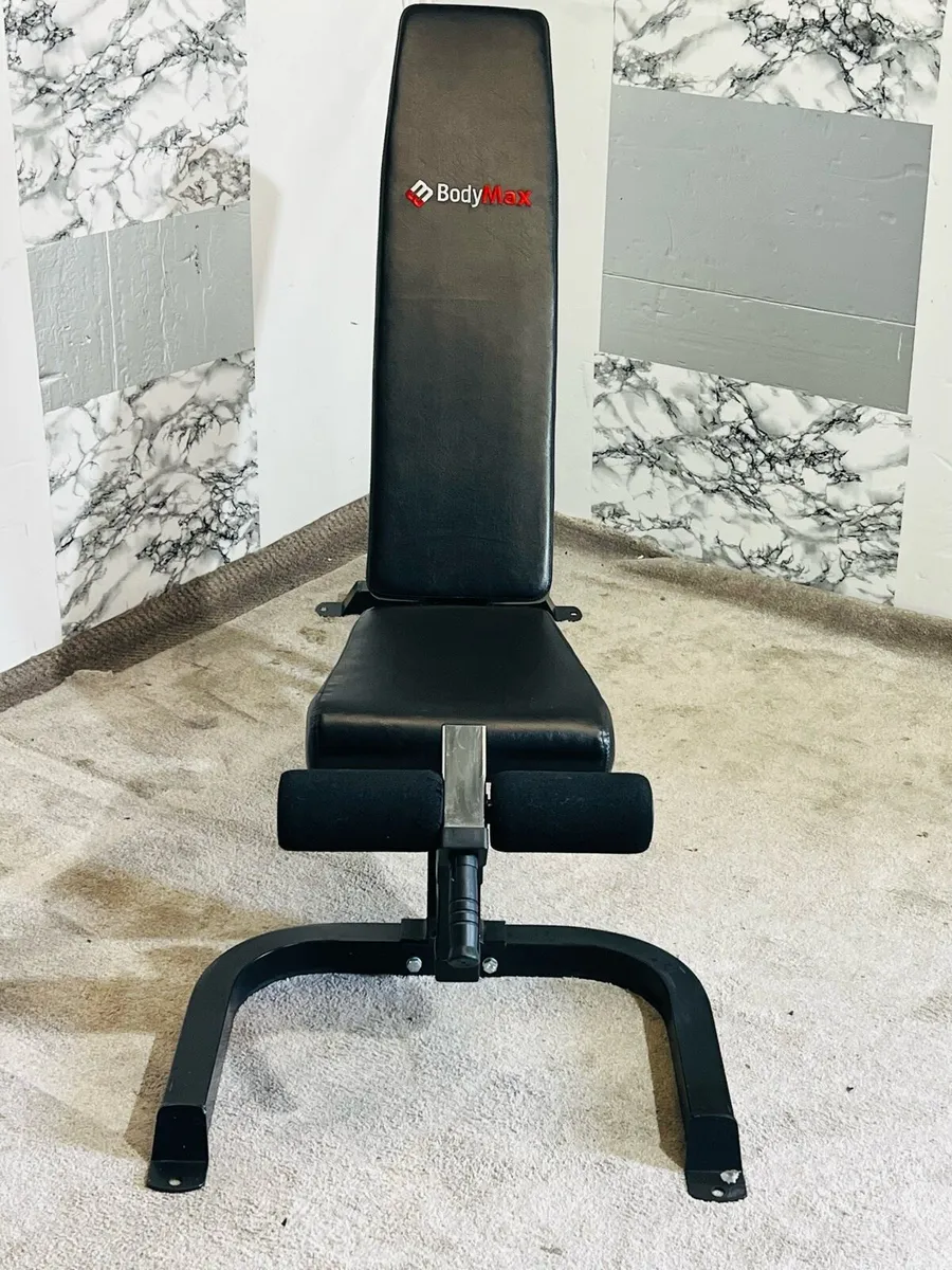 LARGE BODY MAX BENCH NEW CONDITION, - Image 3