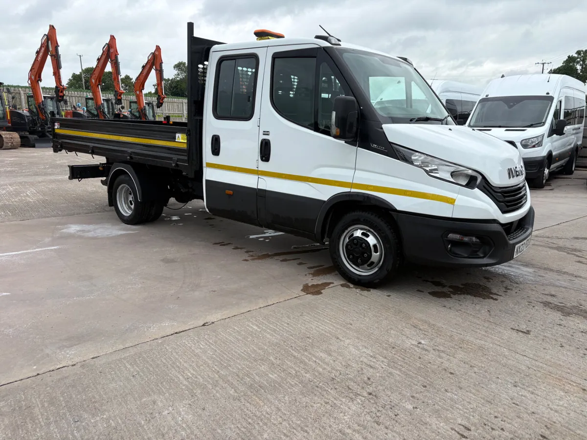 2023 Iveco Daily crew cab Tipper Finance Arranged - Image 2