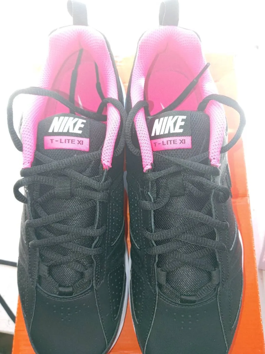 Runners - Image 2