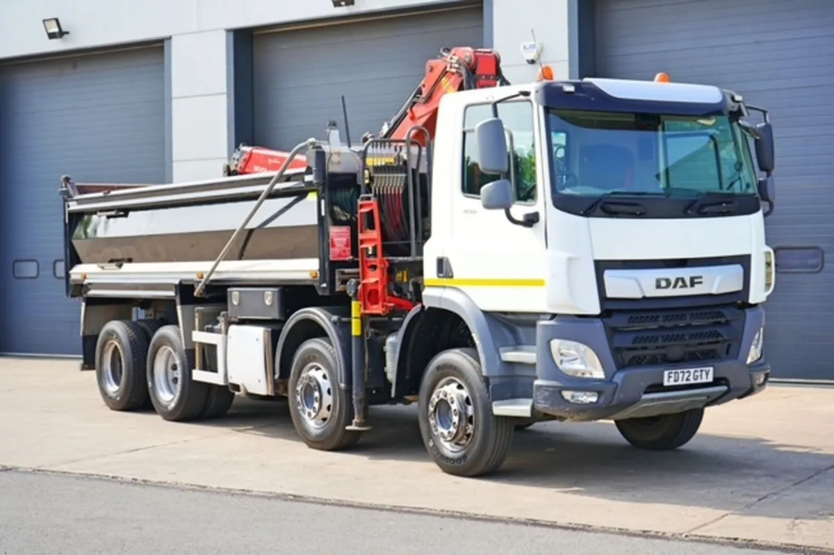 2022 DAF CF 450 8X4 TIPPER GRAB - Image 1