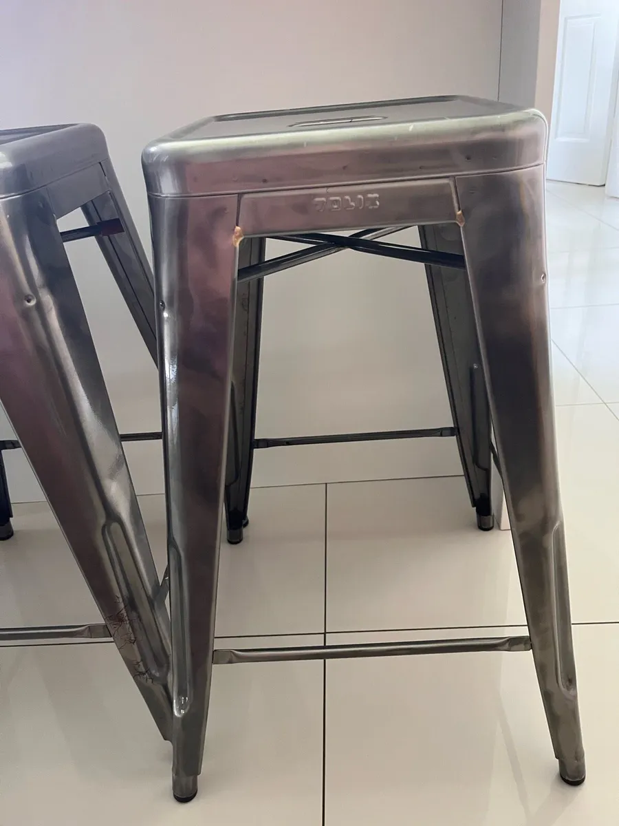 Set x 3 Tolix Counter Stools - Silver Metal - Image 3