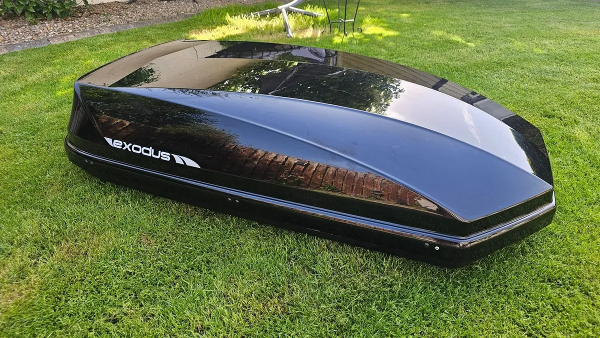 Roof box - Image 4