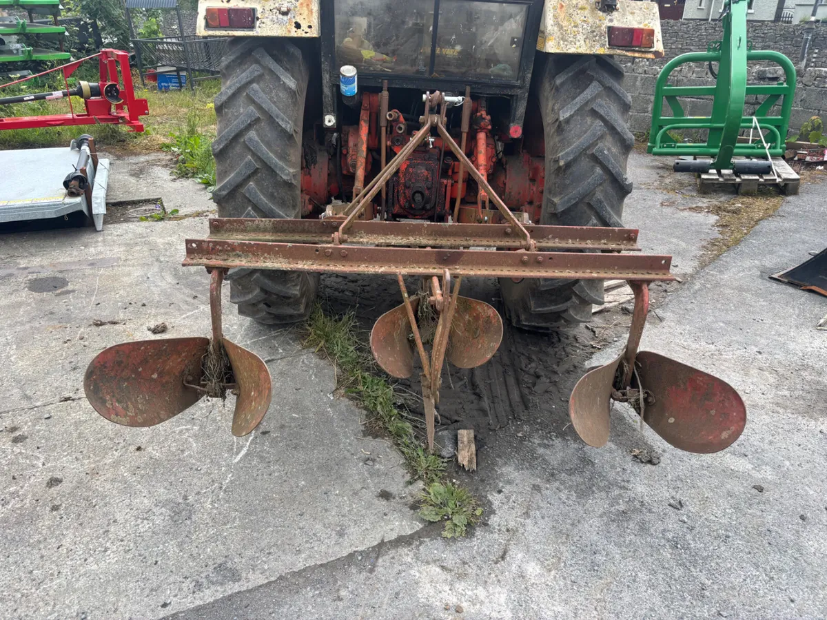 ferguson 3 furrow potato ridger - Image 2