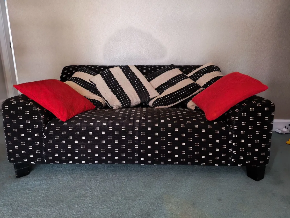 Couch - Image 3