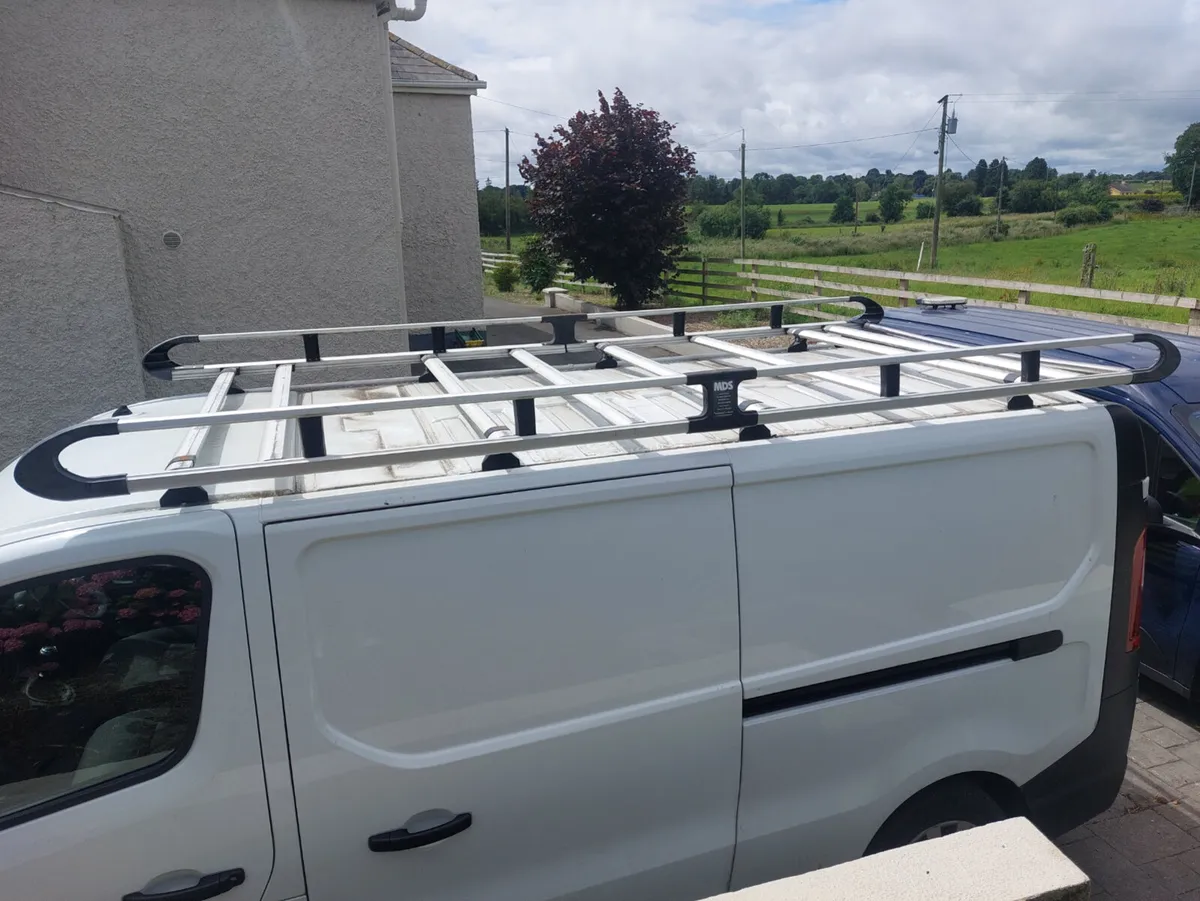 ROOF RACK - Image 1