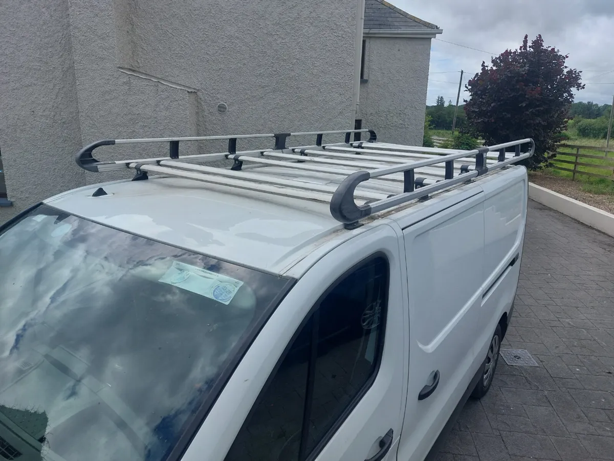 ROOF RACK - Image 4