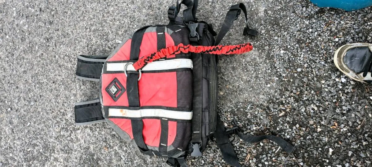 Kayaking equipment - Image 3