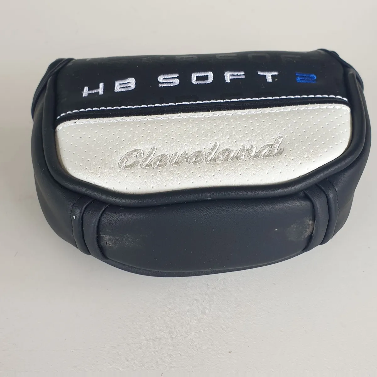 Cleveland HB soft 2 putter head cover - Image 3