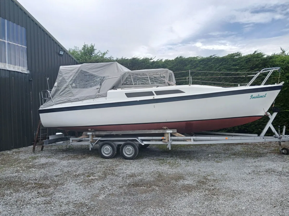 Yacht Mac Gregor 26C Trailer/Sailer - Image 2
