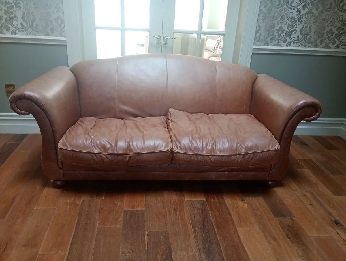 Couch - Image 1