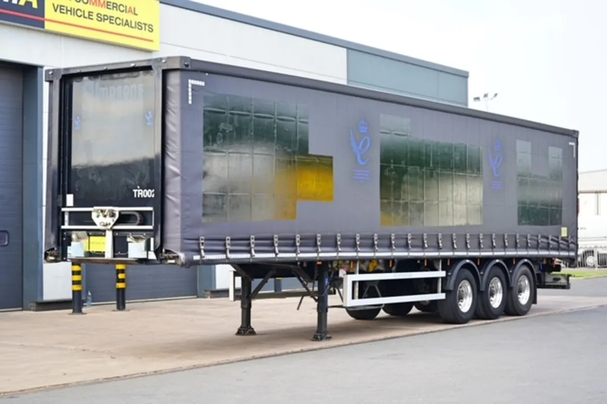 2020 MONTRACOM TRI-AXLE POSTLESS CURTAIN SIDER - Image 3