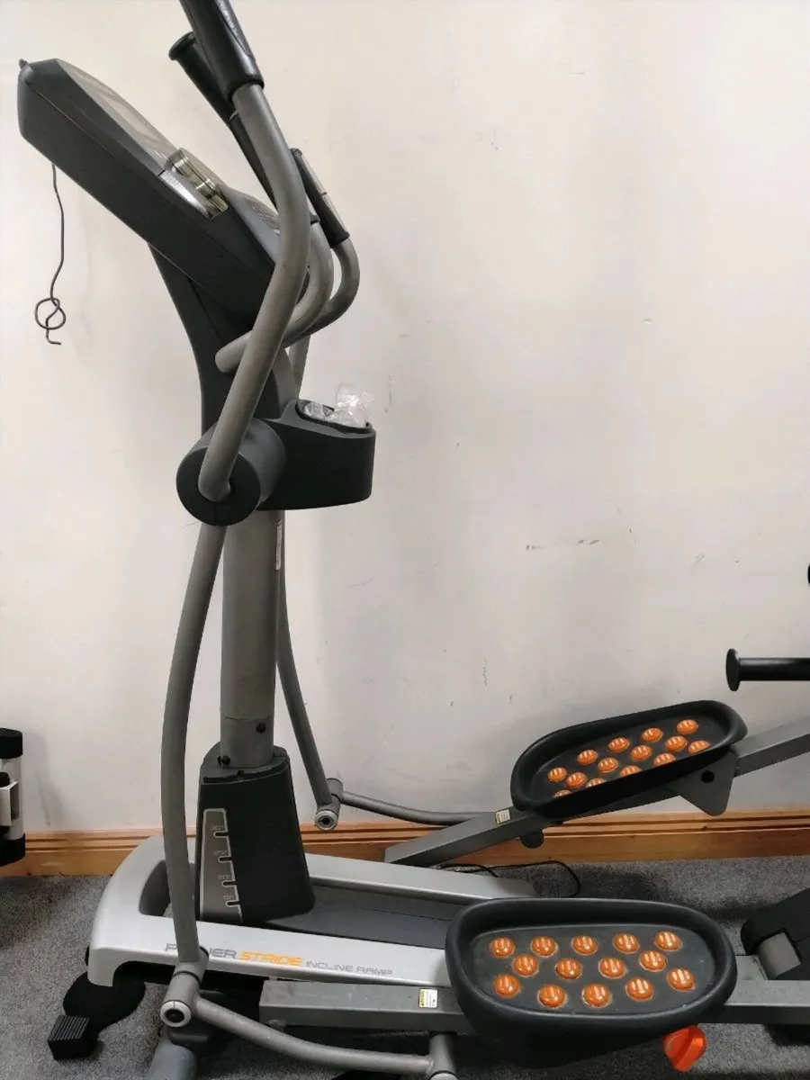 Gym equipment - Image 1