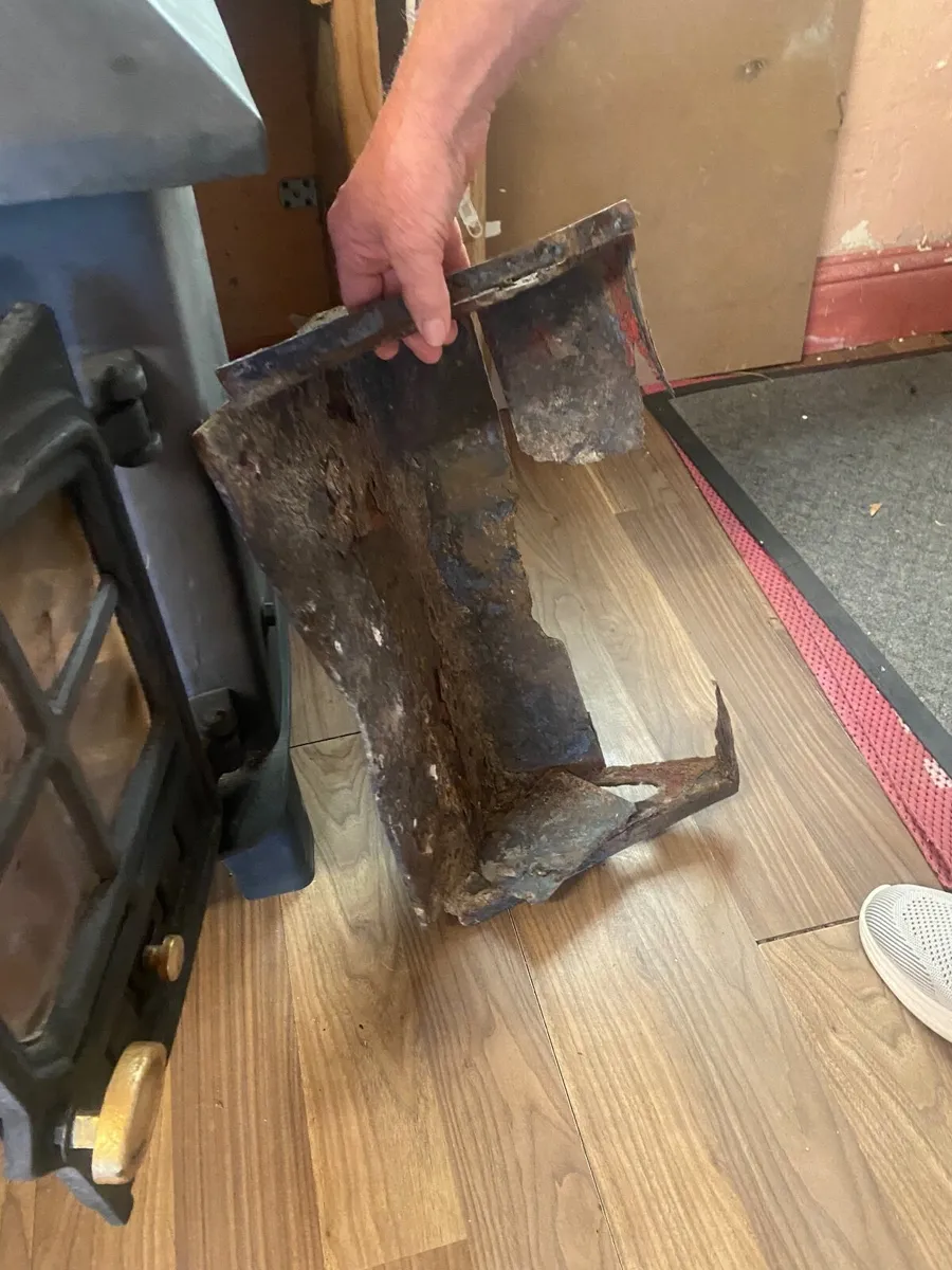 Stove - Image 4