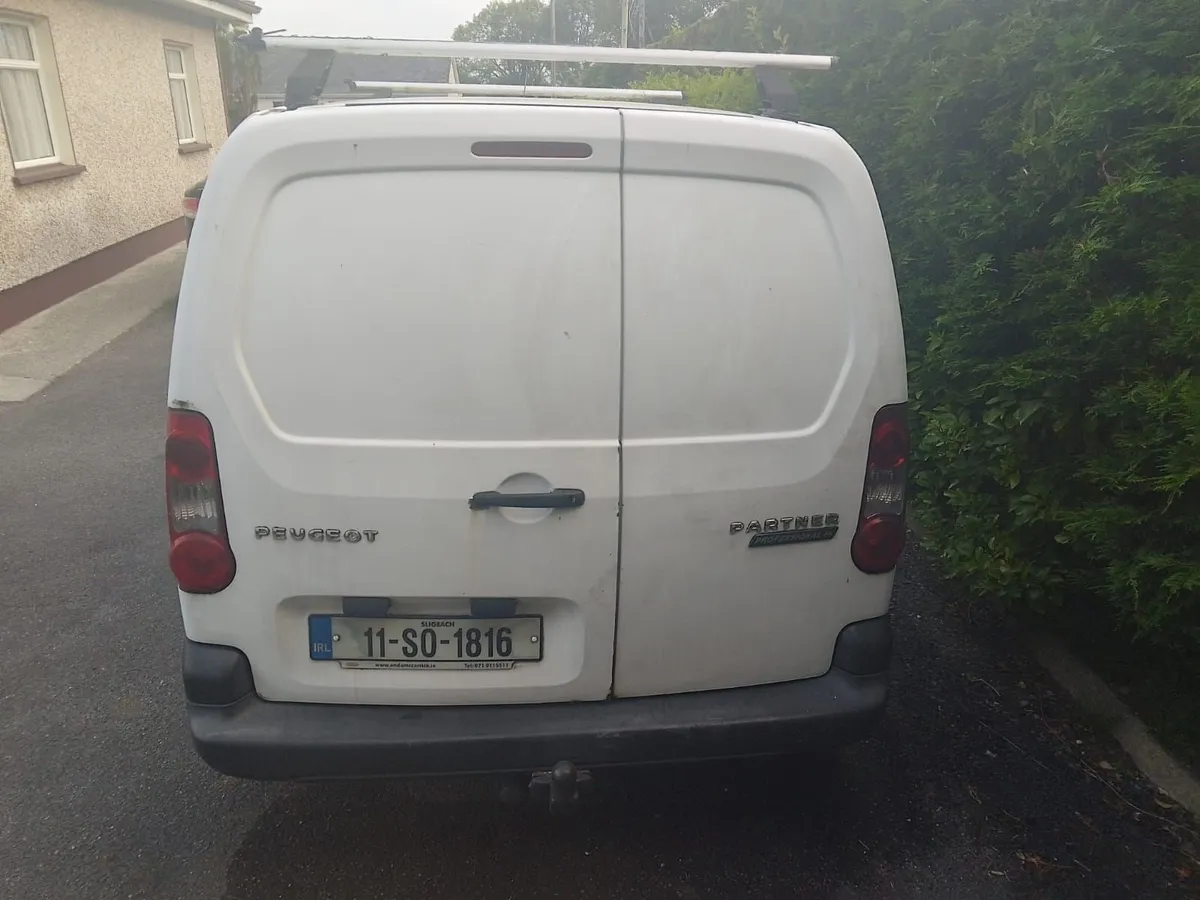 Peugeot Partner 2011 - Image 4