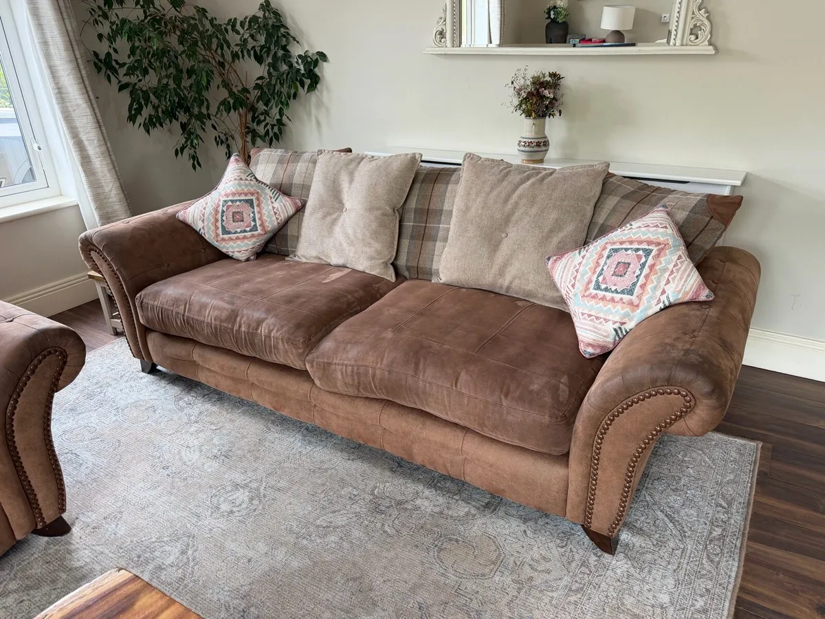 Couch - Image 1
