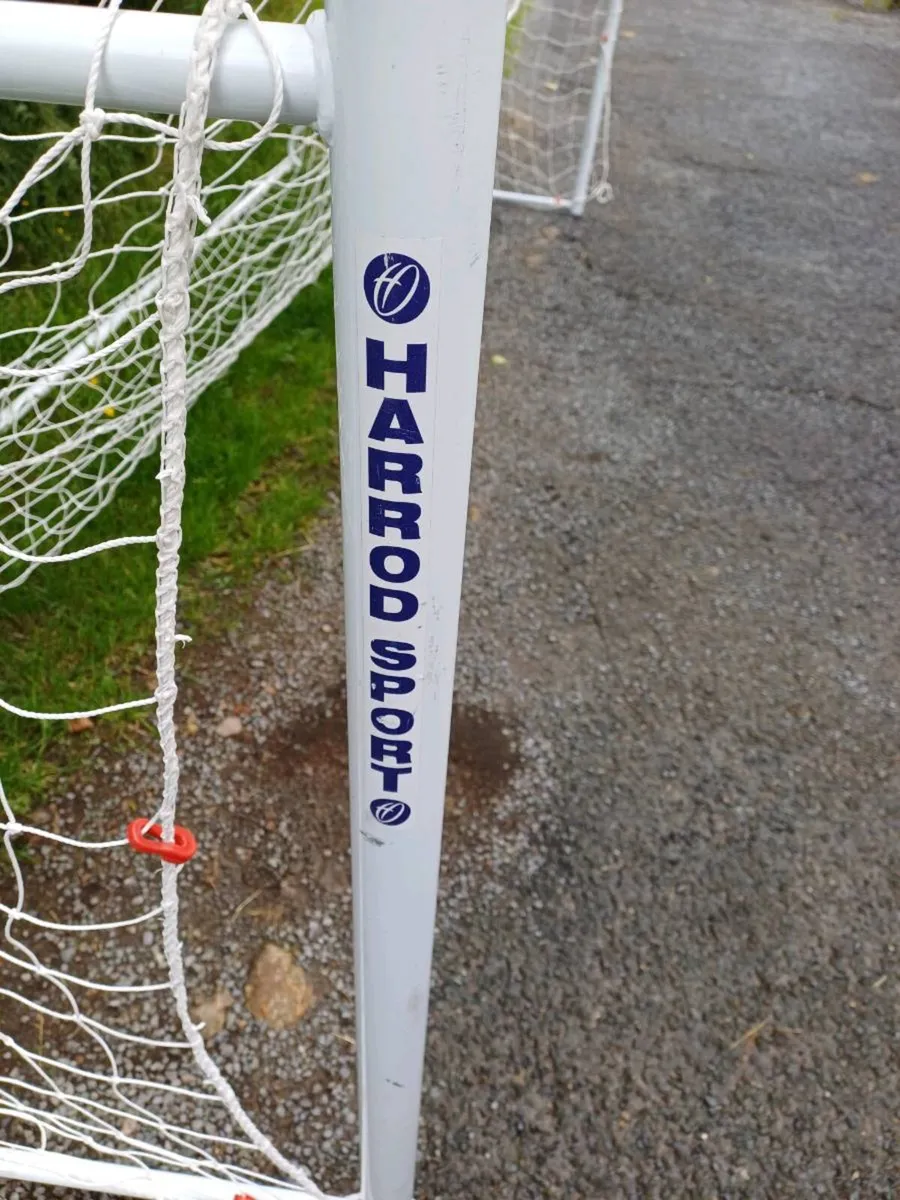 Football goals - Image 2