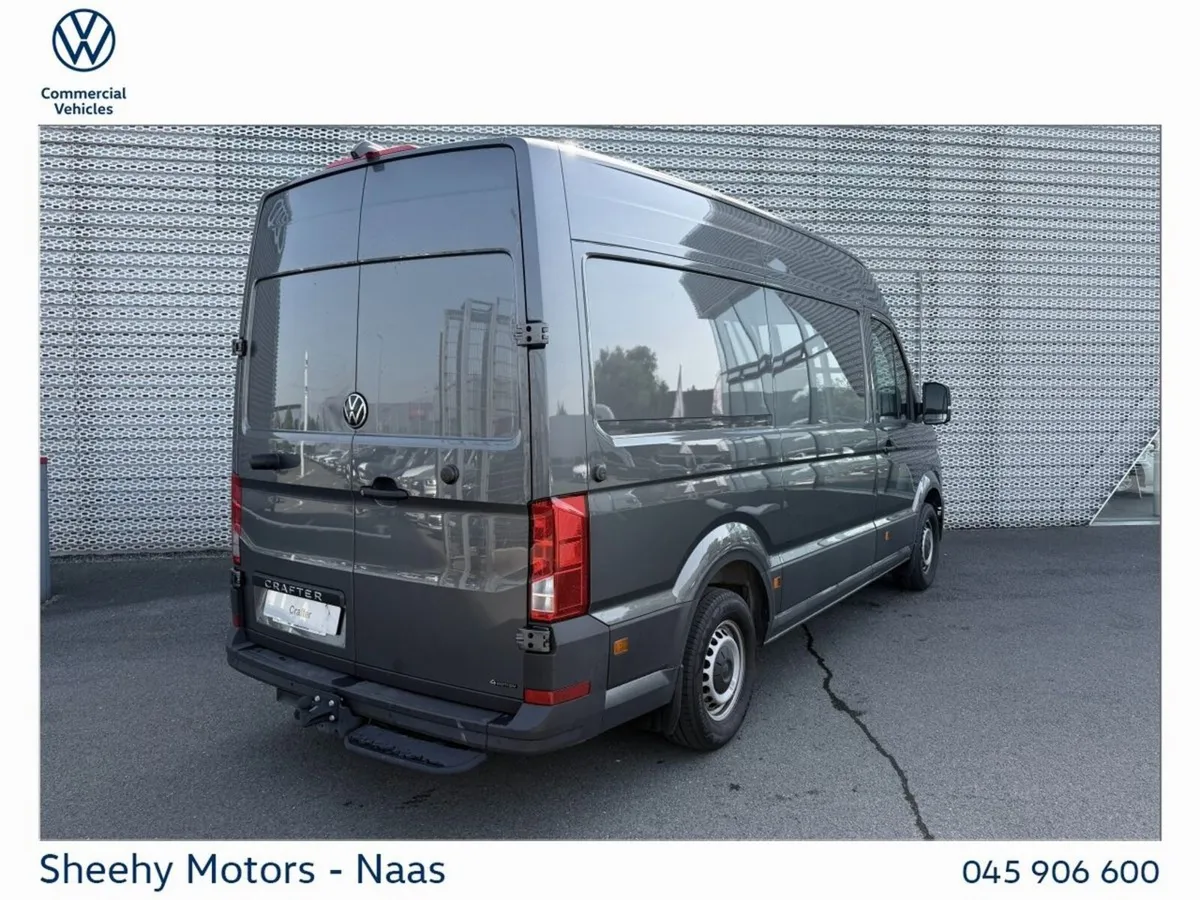 Volkswagen Crafter 4MOTION HIGHLINE MWB HIGHROOF 1 - Image 3