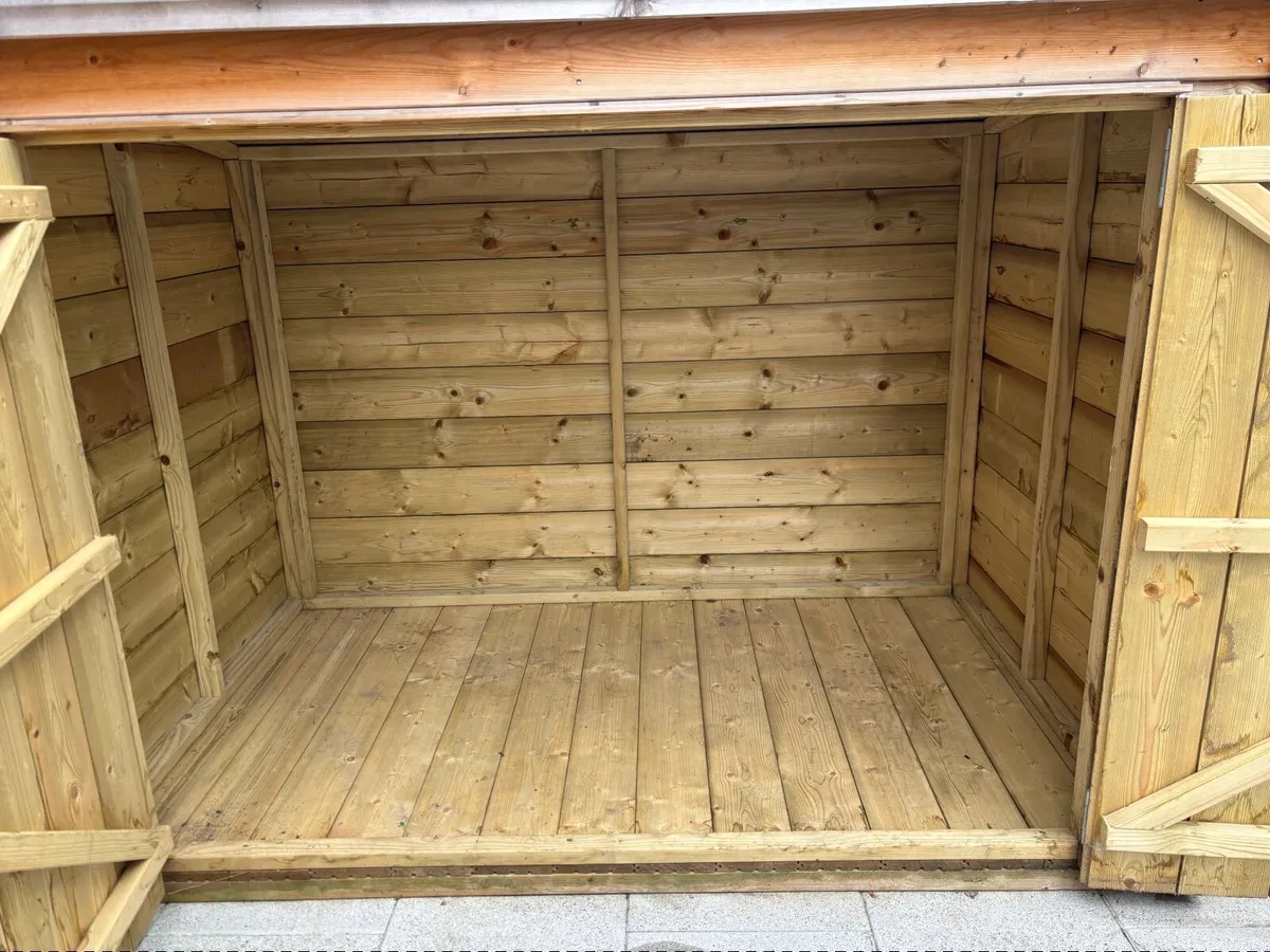 Outdoor storage shed - Image 4