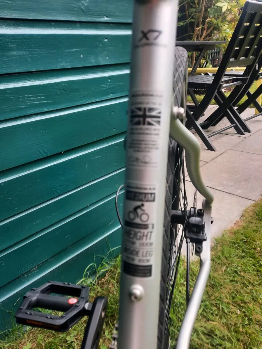 Boardman Hybrid bike - Image 4