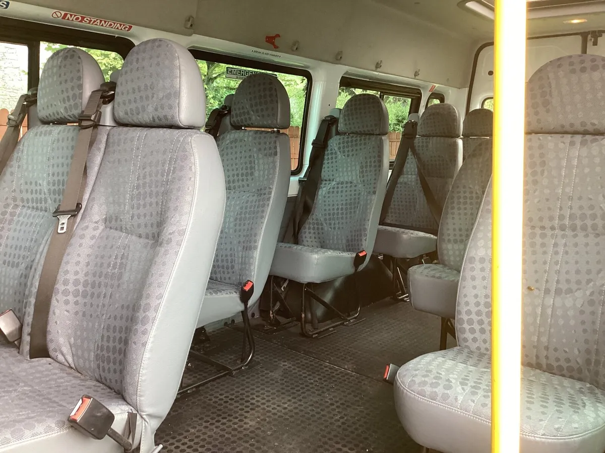 Ford Transit 2011 - Image 2