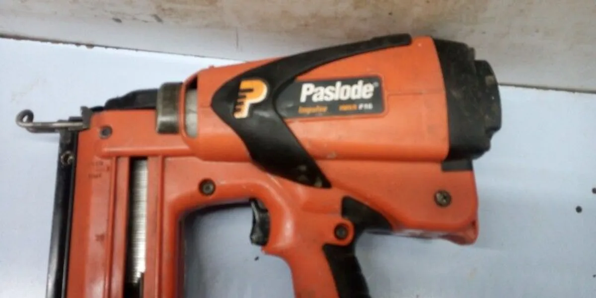 Paslode gun - Image 1