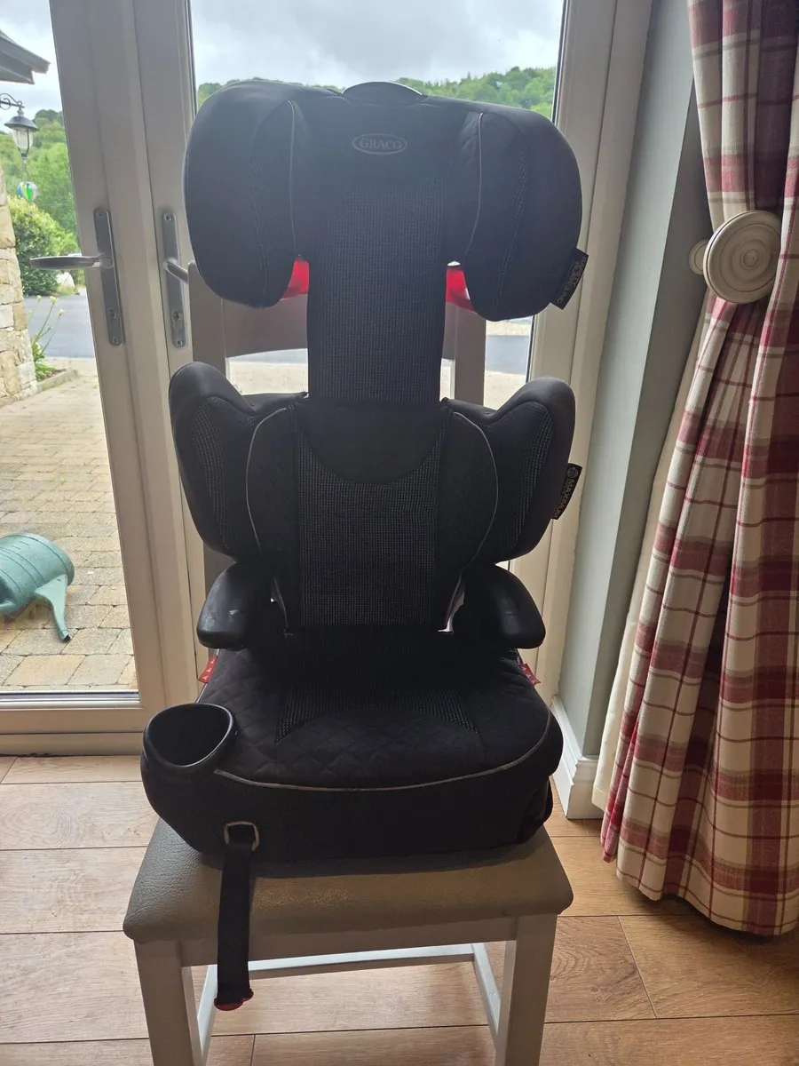 Graco Car Seat - Image 4