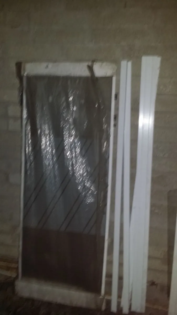 Shower bi-slide door 85cm x 185cm - Image 1
