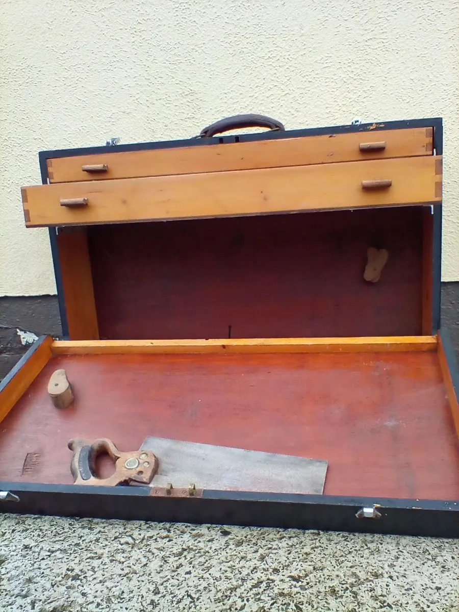 Vintage woodwork tool chest - Image 2