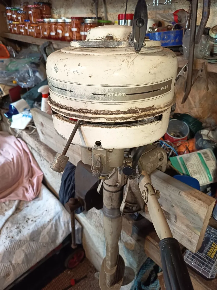 outboard engine - Image 2