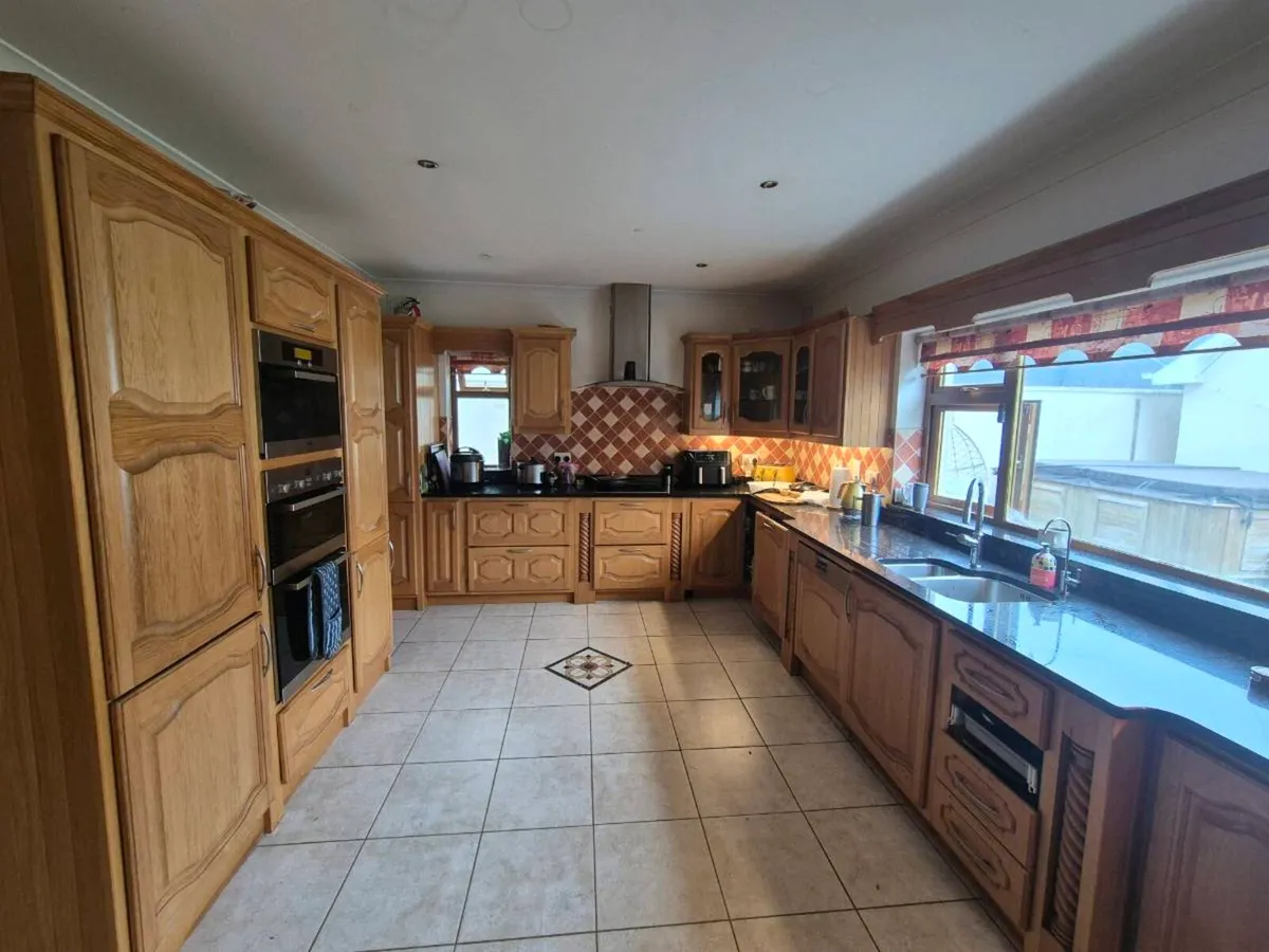 Kitchin - Image 1