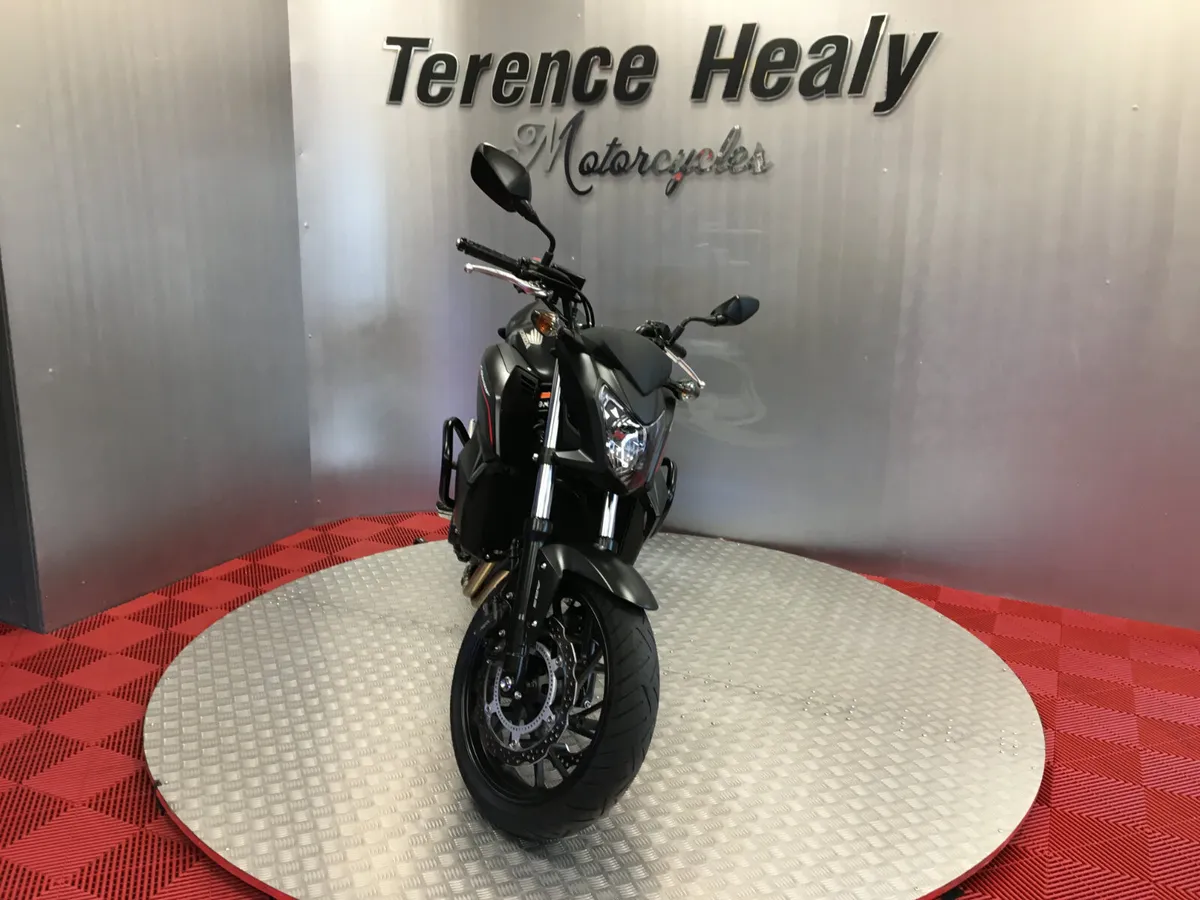 2017 Honda CB650F ''Like New'' - Image 3