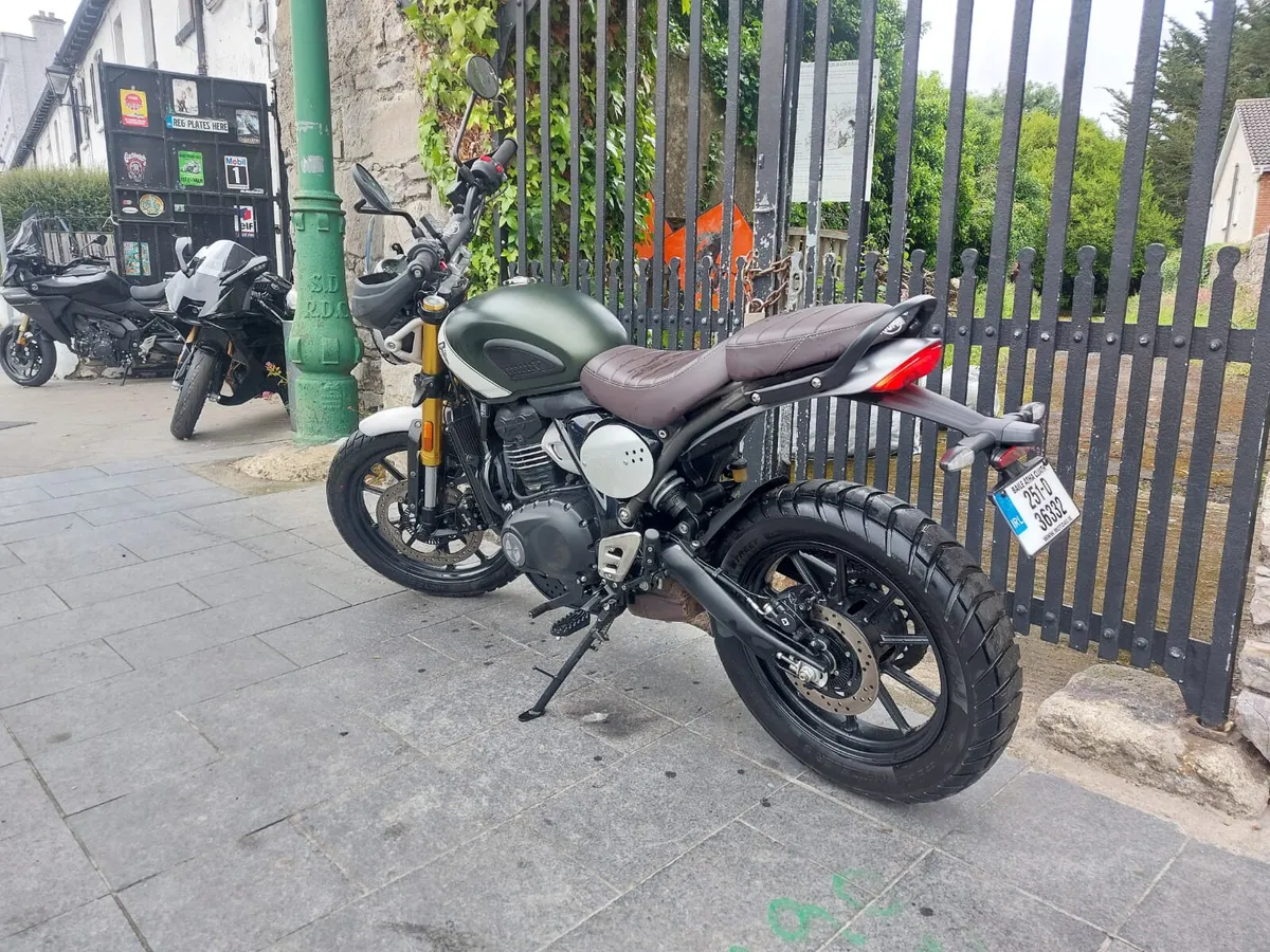 2025 TRIUMPH SCRAMBLER 400X MOTO4U - Image 3