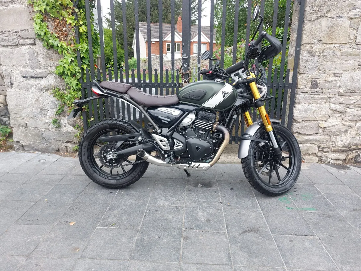 2025 TRIUMPH SCRAMBLER 400X MOTO4U - Image 1