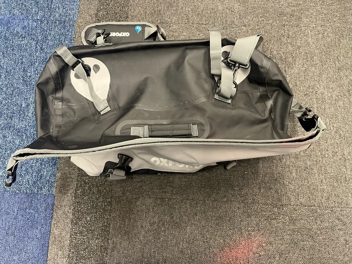 Oxford Aqua T30 Roll Bag - Image 3