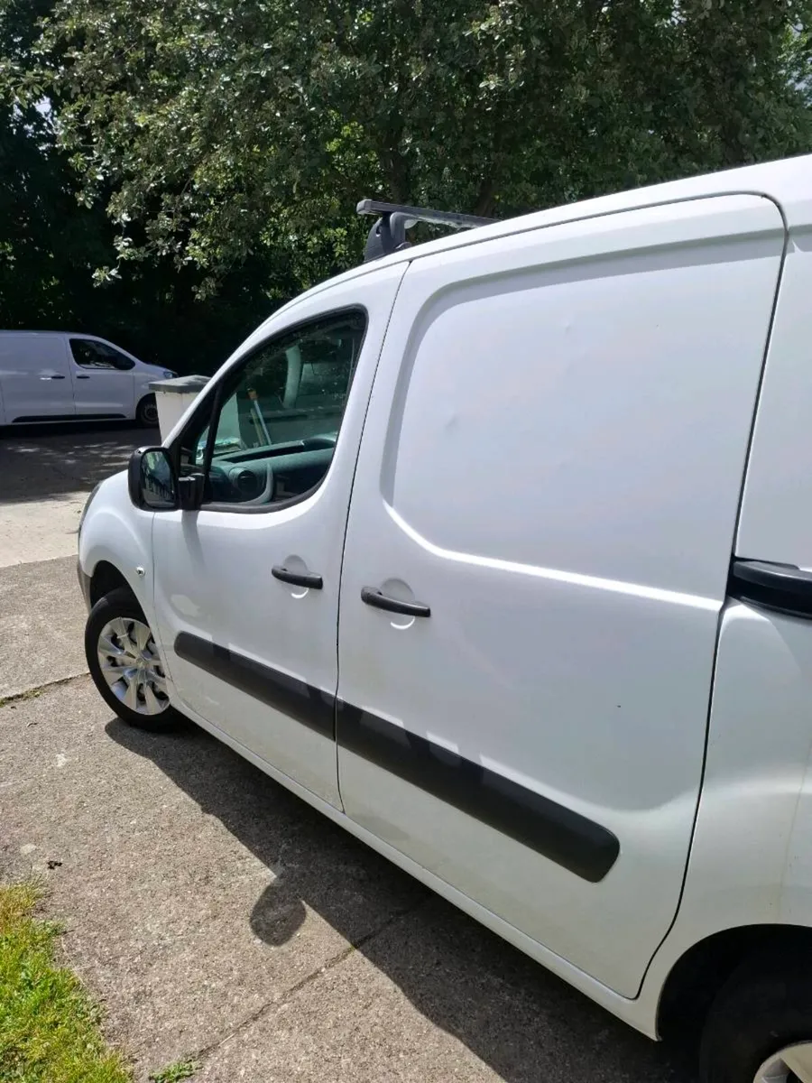 Peugeot Partner Van - Image 3