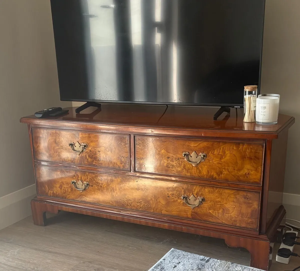 Furniture - Image 4