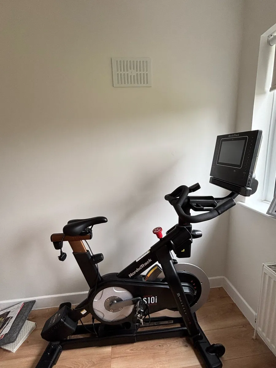 Nordic Track S10i Indoor Bike Trainer - Image 1
