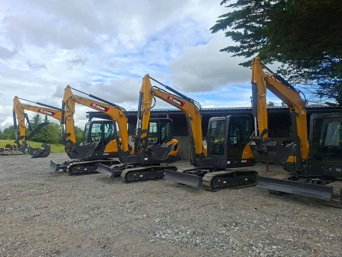 2026 New XCMG XE60G PRO 6ton 3 Buckets Kubota - Image 2