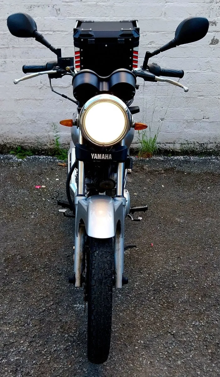 YAMAHA YBR 125 - Image 3