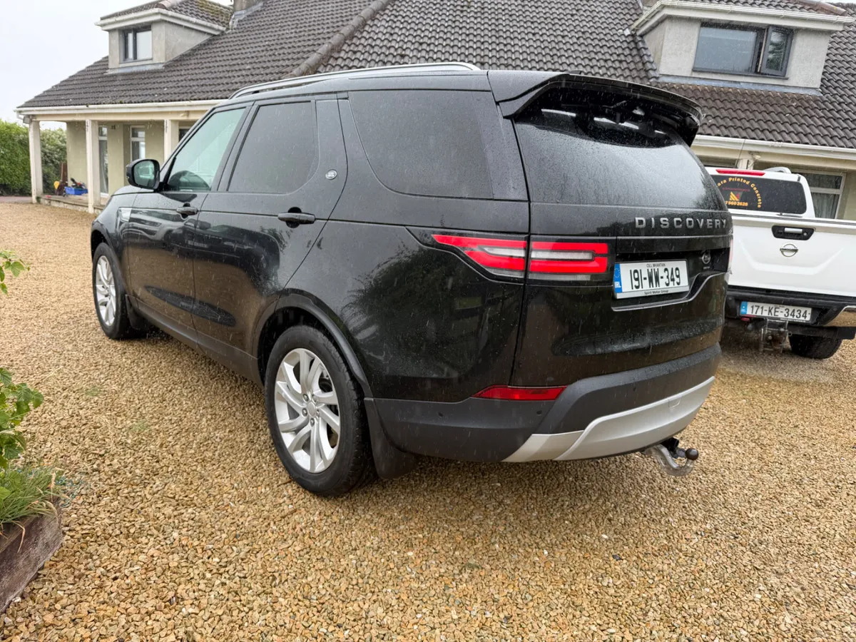 Land Rover Discovery SD 3.0 HSE 2 Seat Comm - Image 3