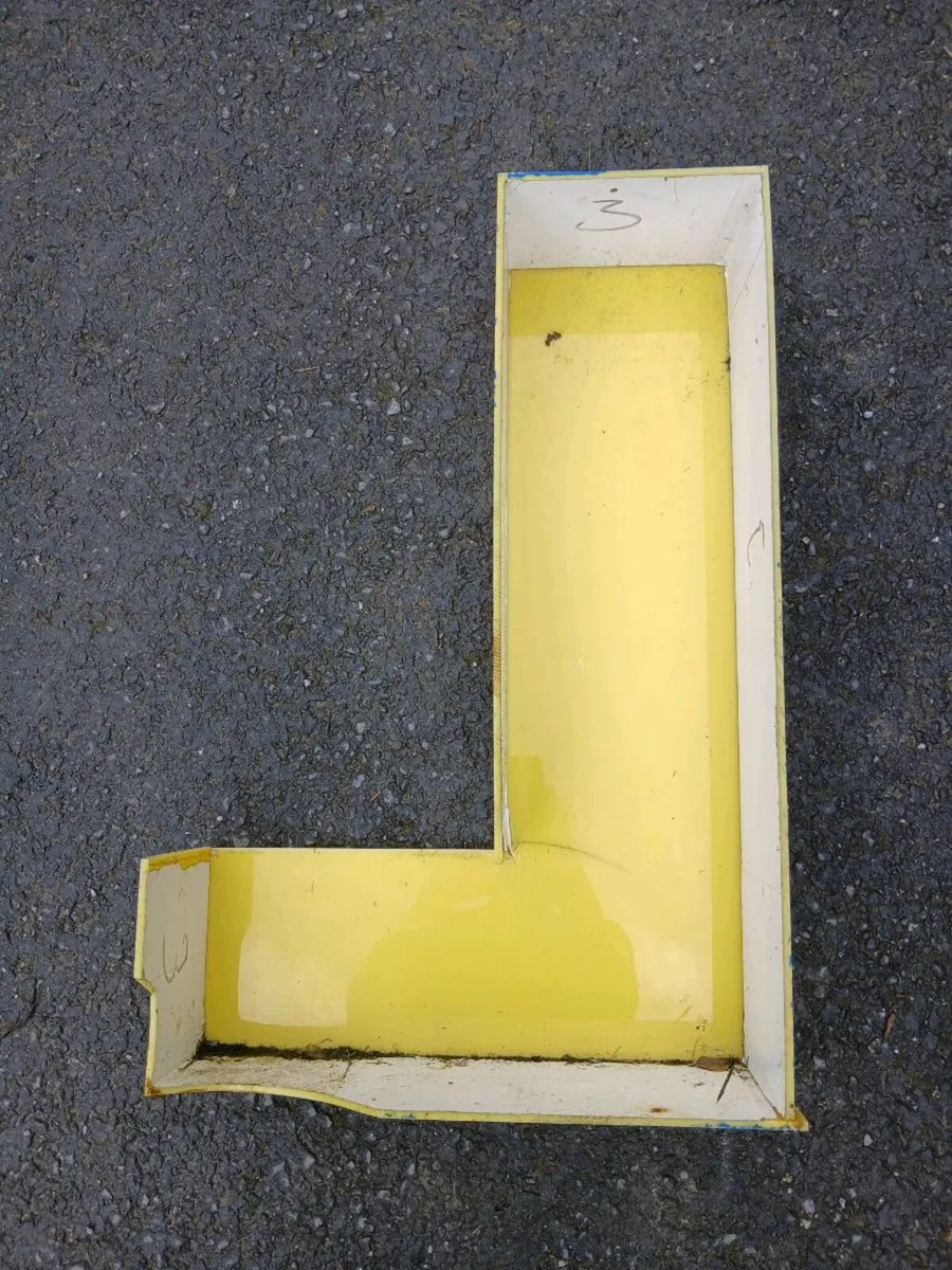 Vintage Maxol Petrol Letters - Image 4