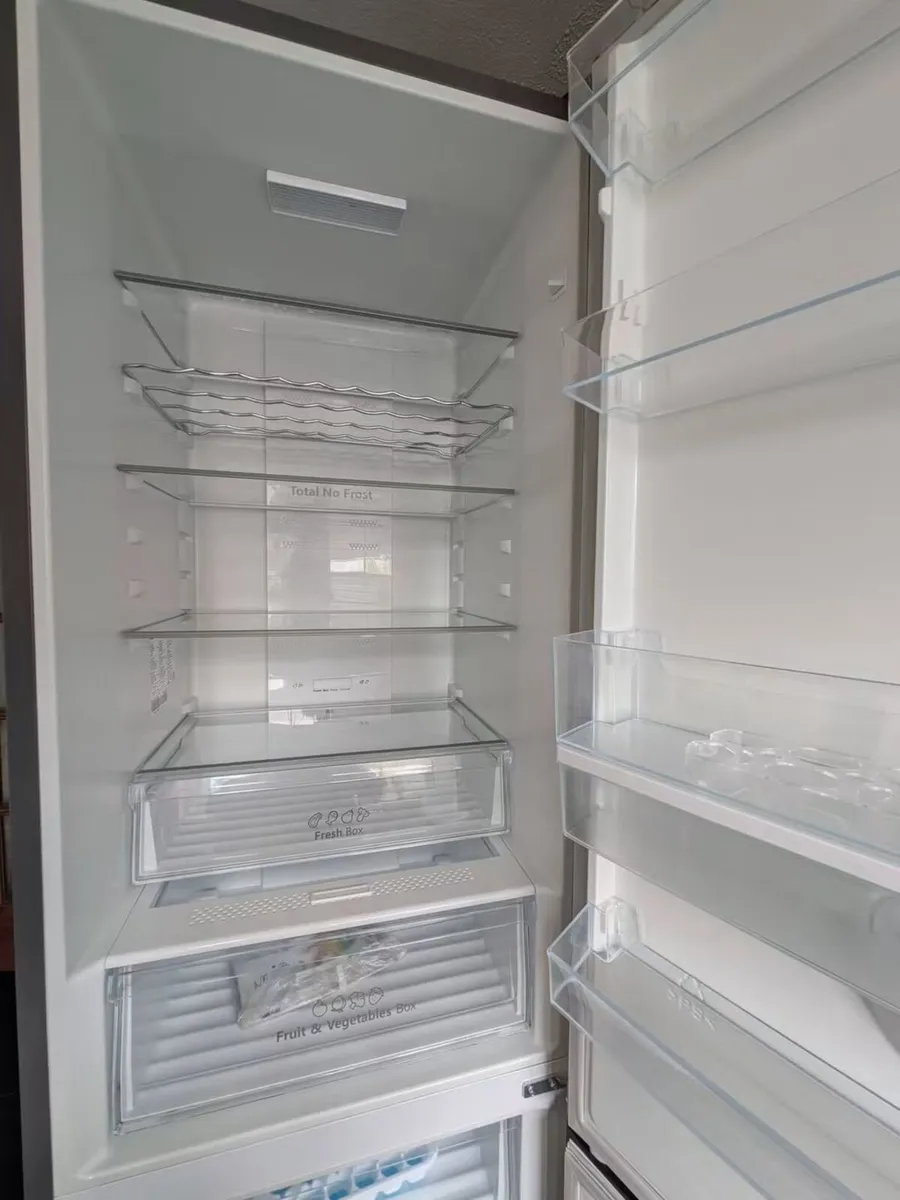 Fridge - Image 4
