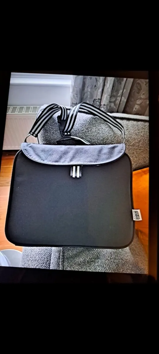 Child portable dinng seat - Image 2