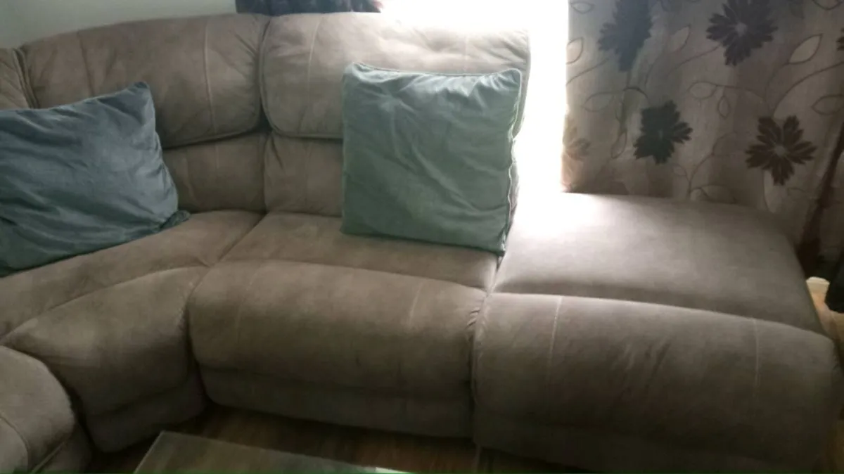 Corner Sofa - Image 3